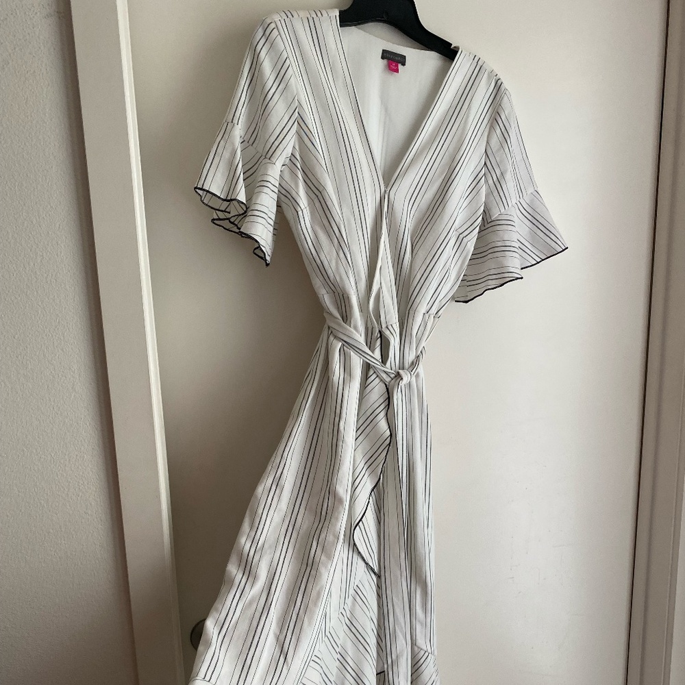 Vince Camuto Womens Wrap Dress size L